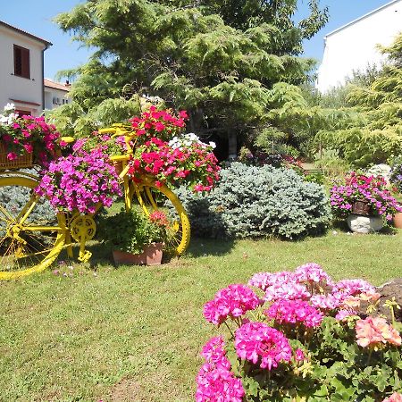Apartments Mihalic Baska  Exterior photo