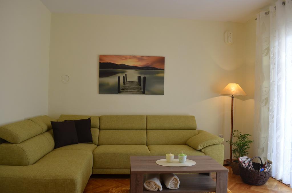Apartments Mihalic Baska  Room photo